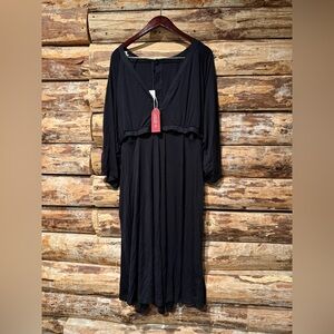 Lila Birthing Labor and Postpartum Gown - style Amelia, Size Curve, Black, NWT